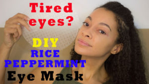 REJUVENATE YOUR EYES | DIY Cooling Rice Peppermint Eye Mask (VIDEO)
